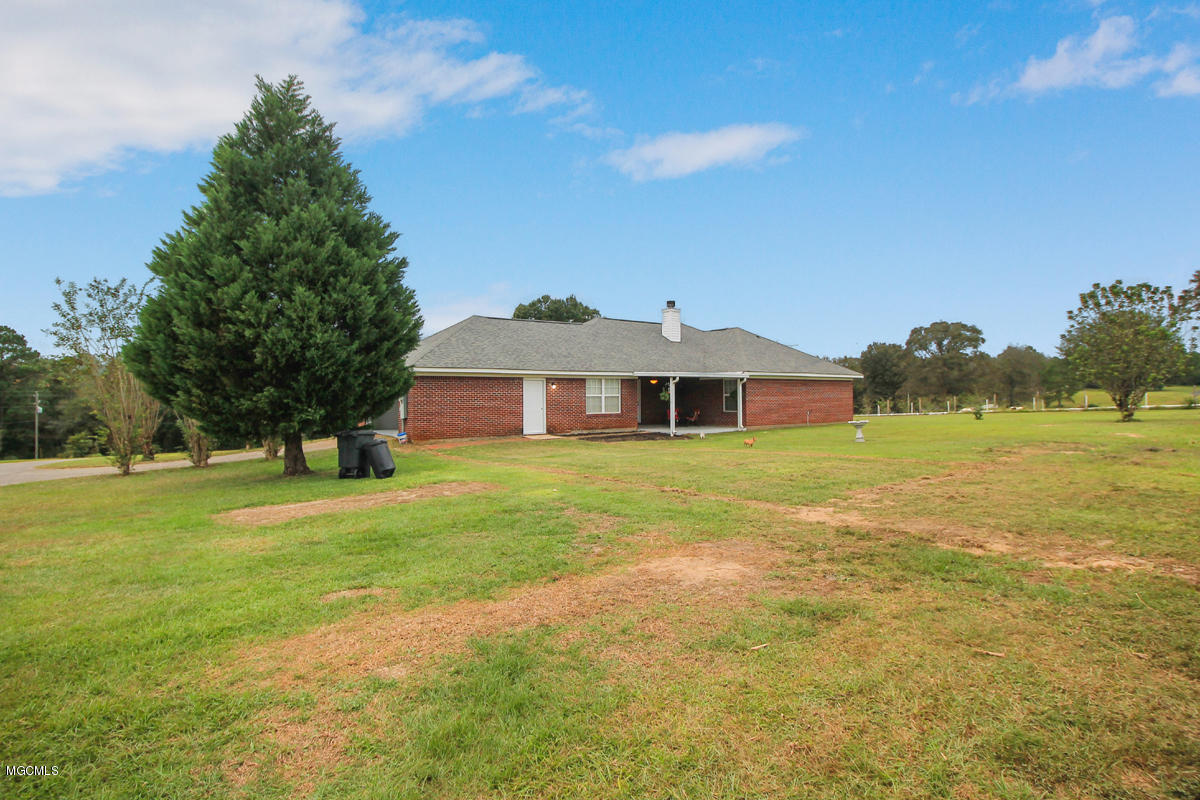 1236 Walt Tanner Road Lucedale, MS 39452 - Photo 40 of 48 5 (3)