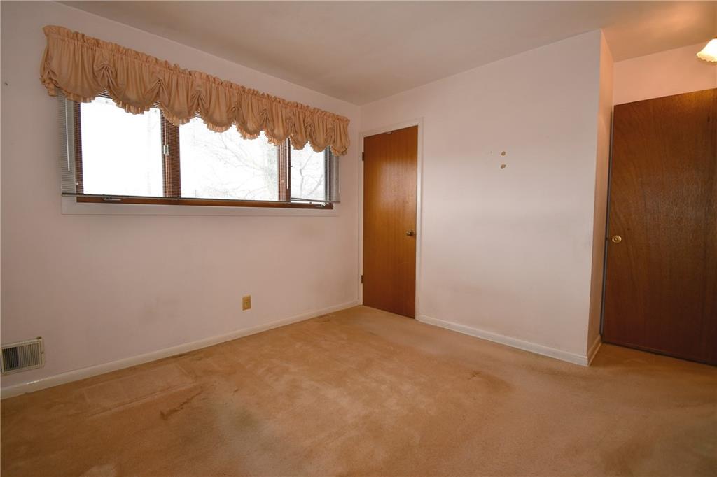 1457 Prospect Road Pittsburgh, PA 15227 - Photo 12 of 32 Gallery Image 12
