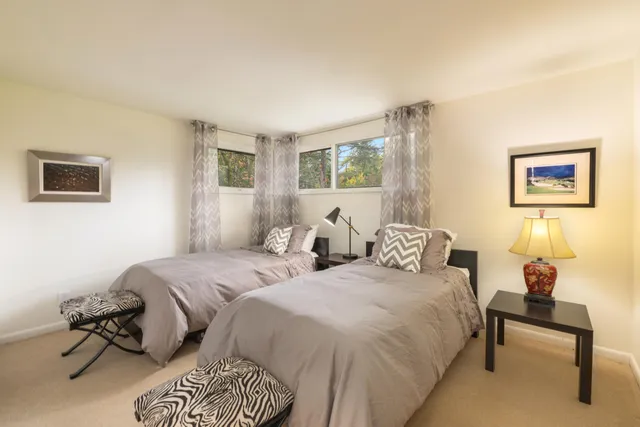 $8,900 | 10046 Sheridan Drive, Mequon, WI 53092