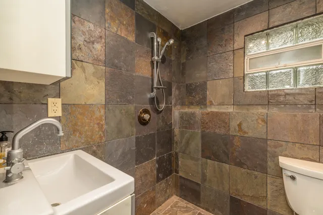 $8,900 | 10046 Sheridan Drive, Mequon, WI 53092