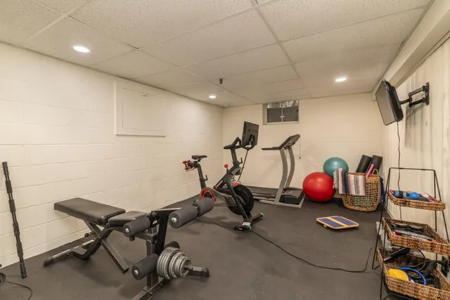 $8,900 | 10046 Sheridan Drive, Mequon, WI 53092