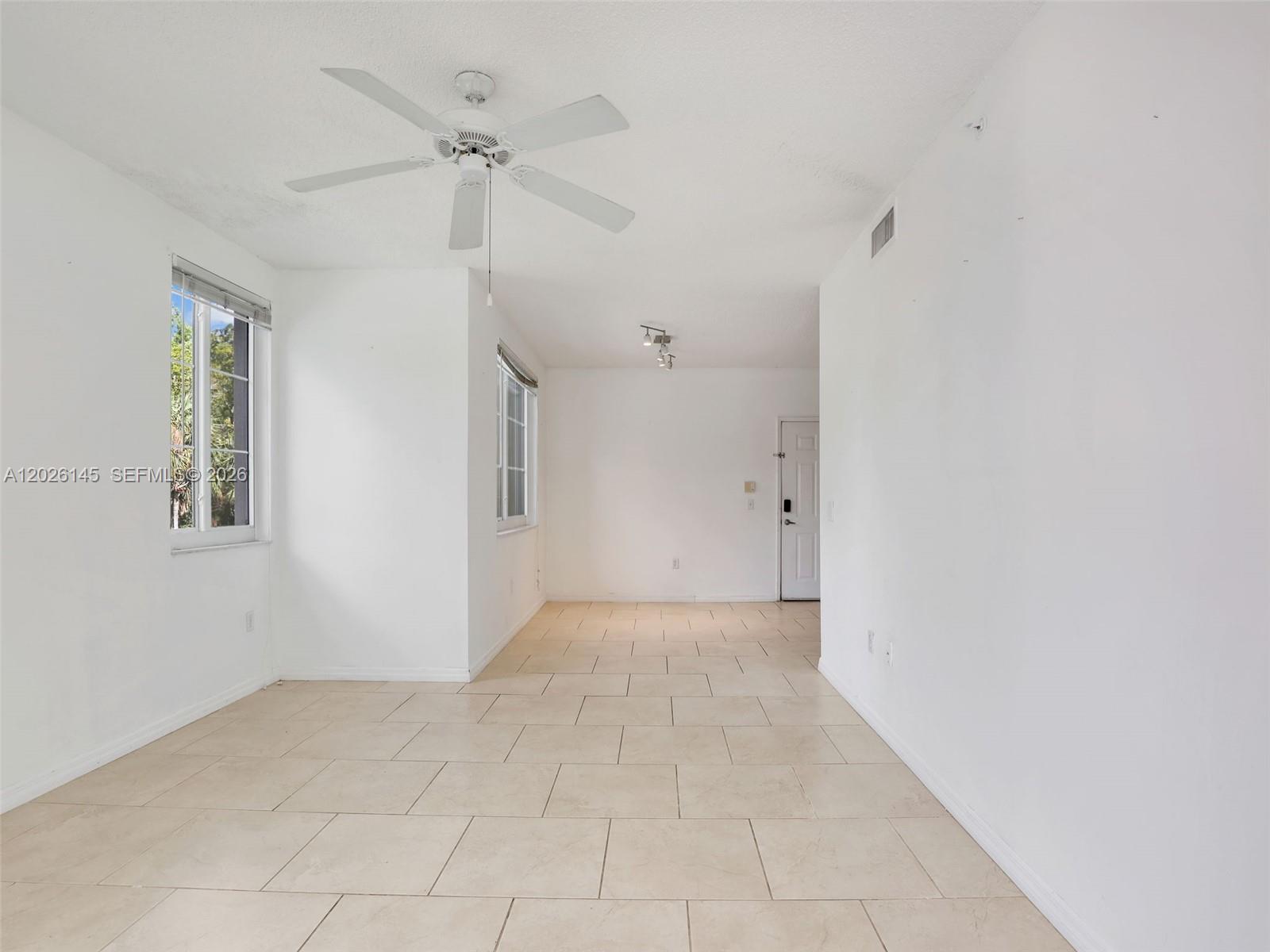 1180 Reserve Way, Unit 207 Naples, FL 34105 - Photo 15 of 31