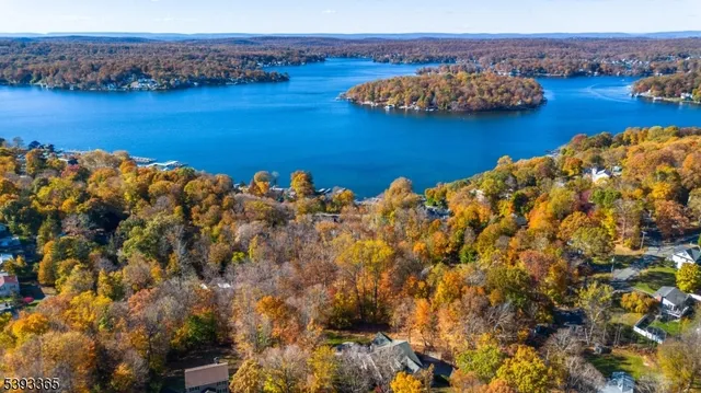 $1,150,000 | 15 Castle Rock Road, Lake Hopatcong, NJ 07849