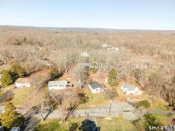 $329,000 | 9 Stone Court, Ledyard, CT 06335