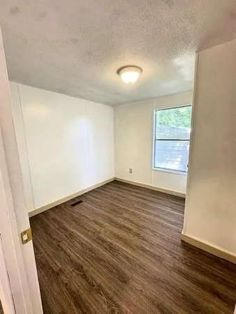 $1,100 | 26922 Highway 23, Port Sulphur, LA 70083