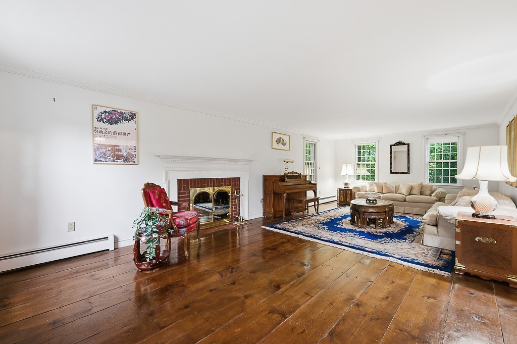 17 Olde Coach Road Westborough, MA 01581 - Photo 5 of 36