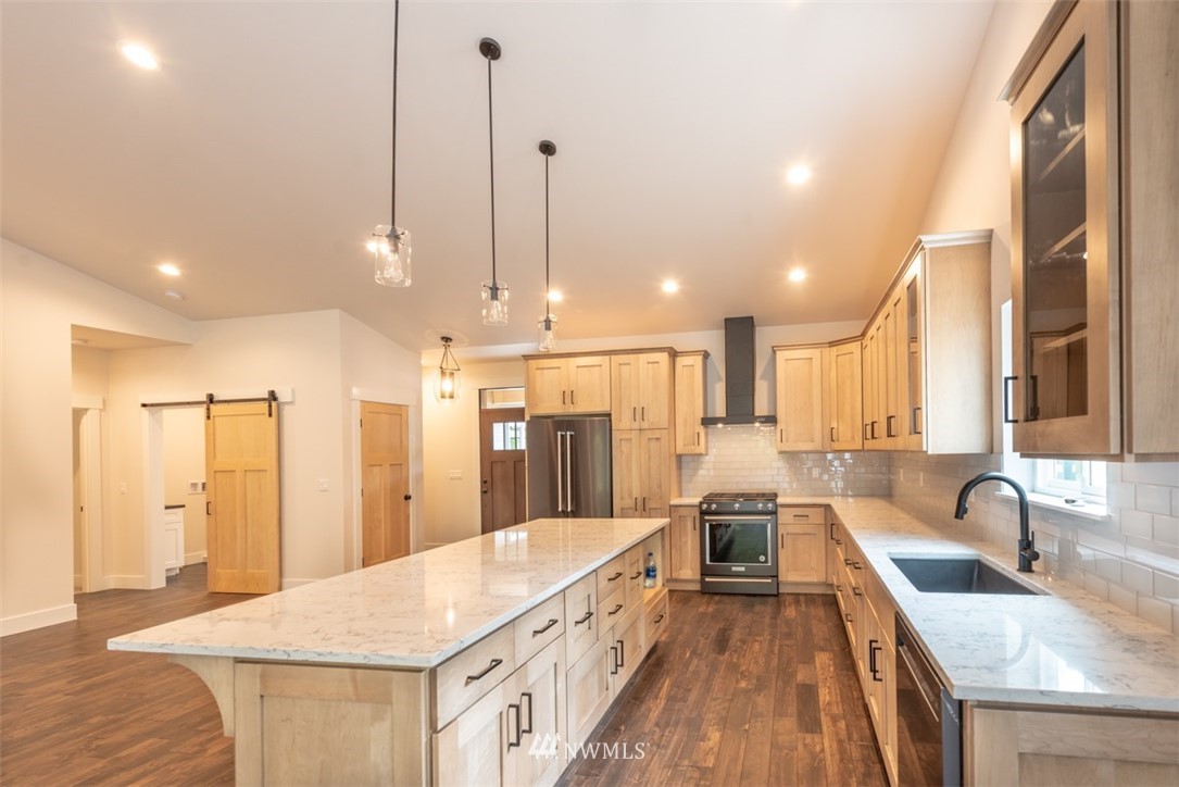 23545 Mosier Road Sedro-Woolley, WA 98284 - Photo 2 of 24 Gallery Image 2