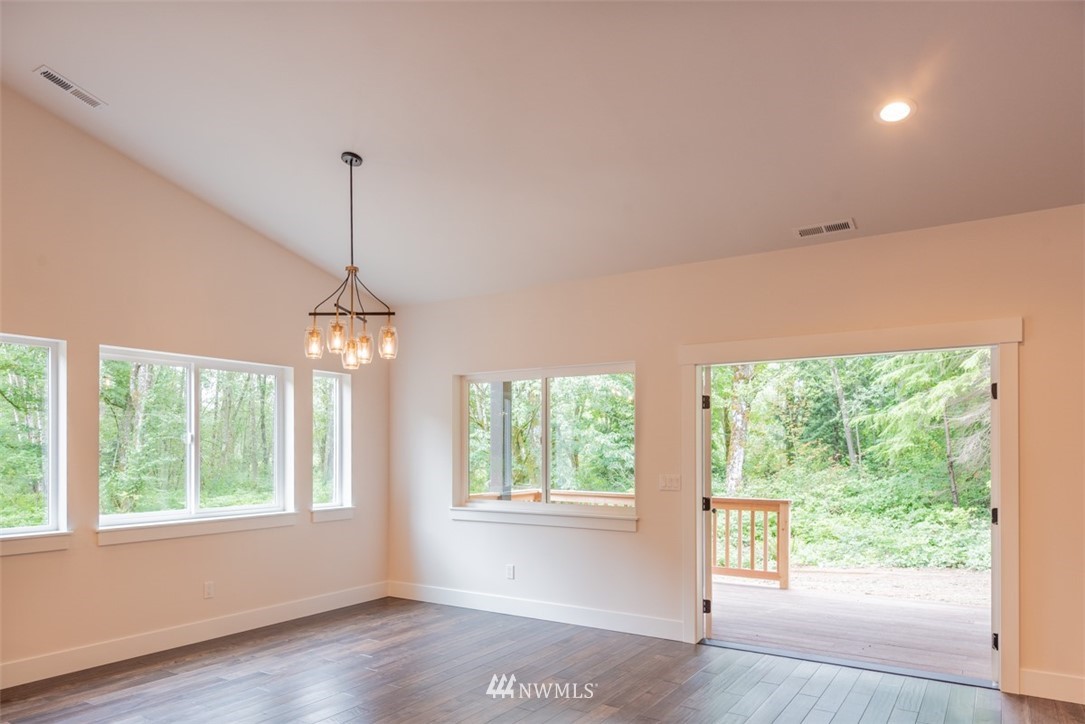 23545 Mosier Road Sedro-Woolley, WA 98284 - Photo 8 of 24 Gallery Image 8