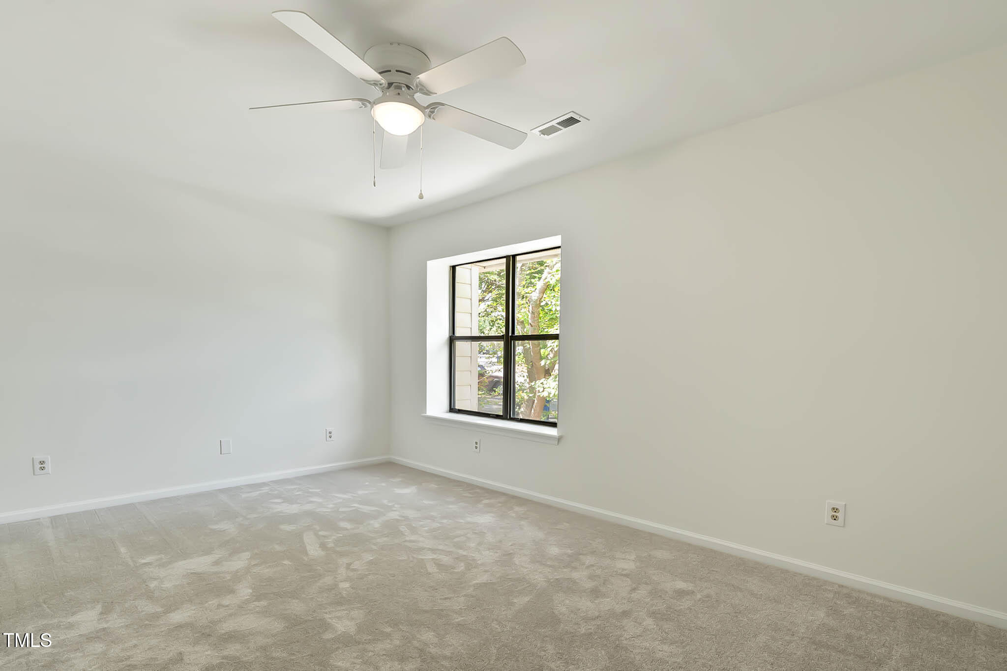 5444 Pine Top Circle Raleigh, NC 27612 - Photo 31 of 45
