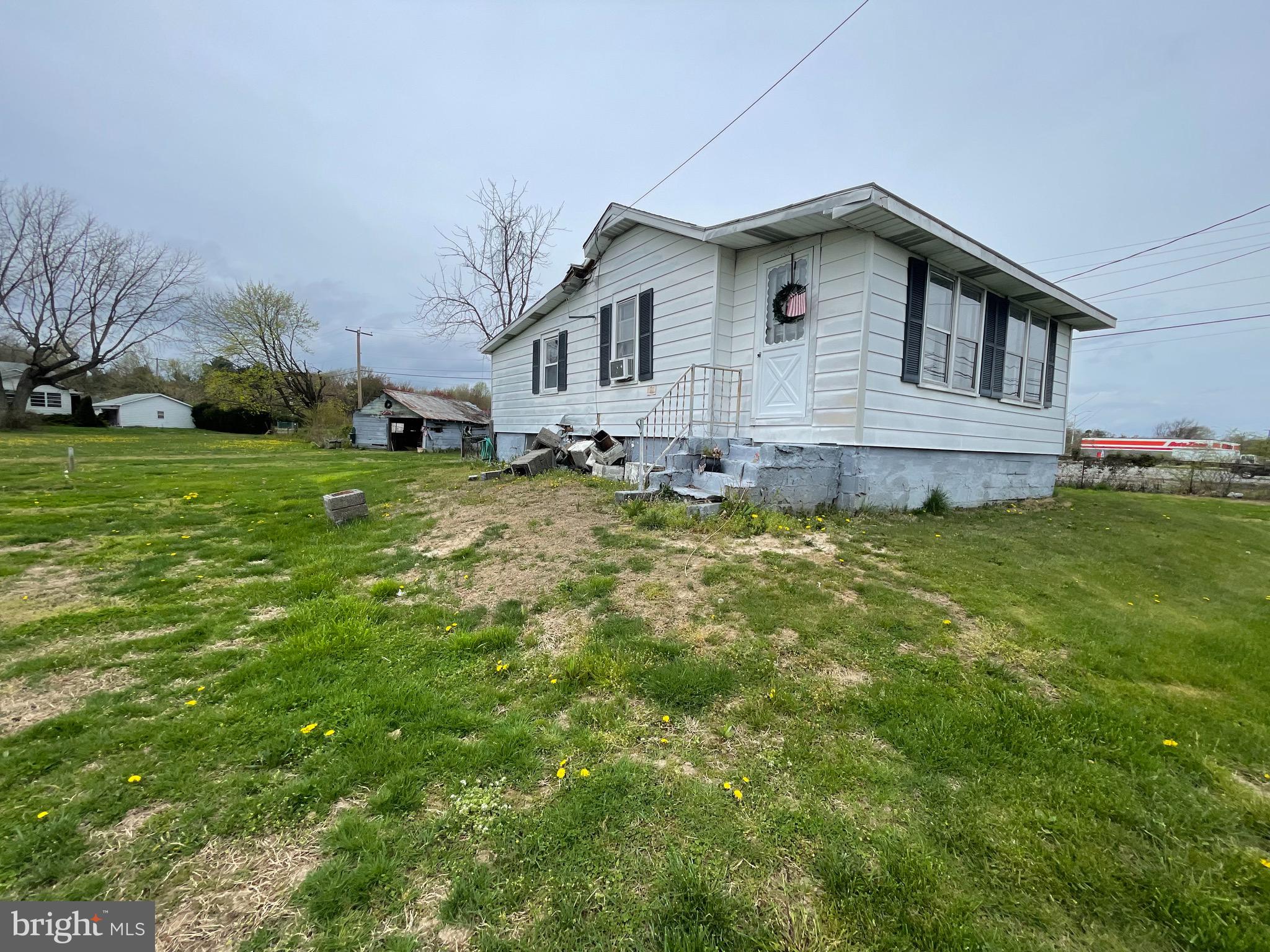 1 Atlantic Road Pennsville, NJ 08070 - Photo 3 of 14