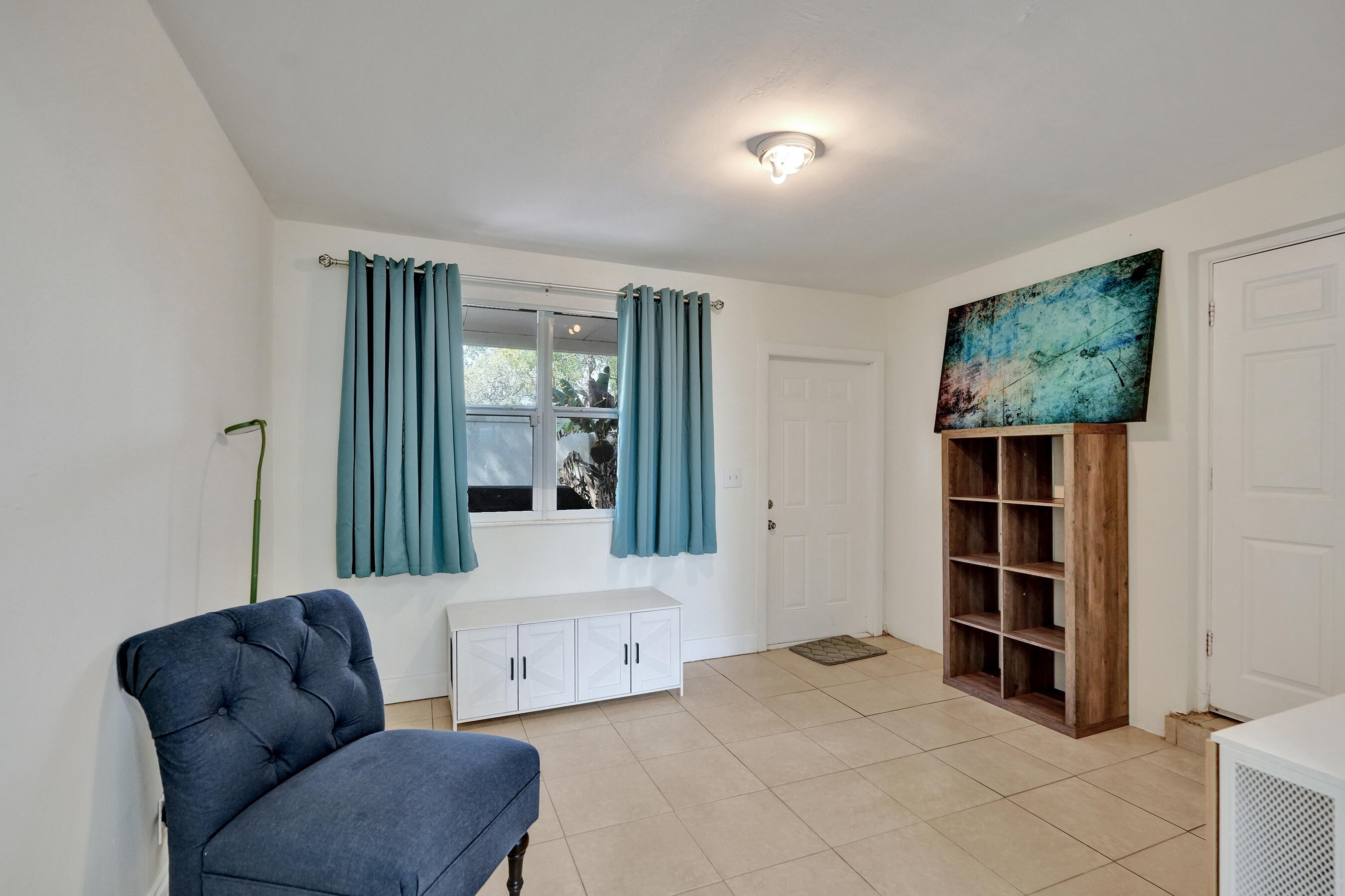 2461 Northeast 20th Avenue Lighthouse Point, FL 33064 - Photo 26 of 55 DSC04380