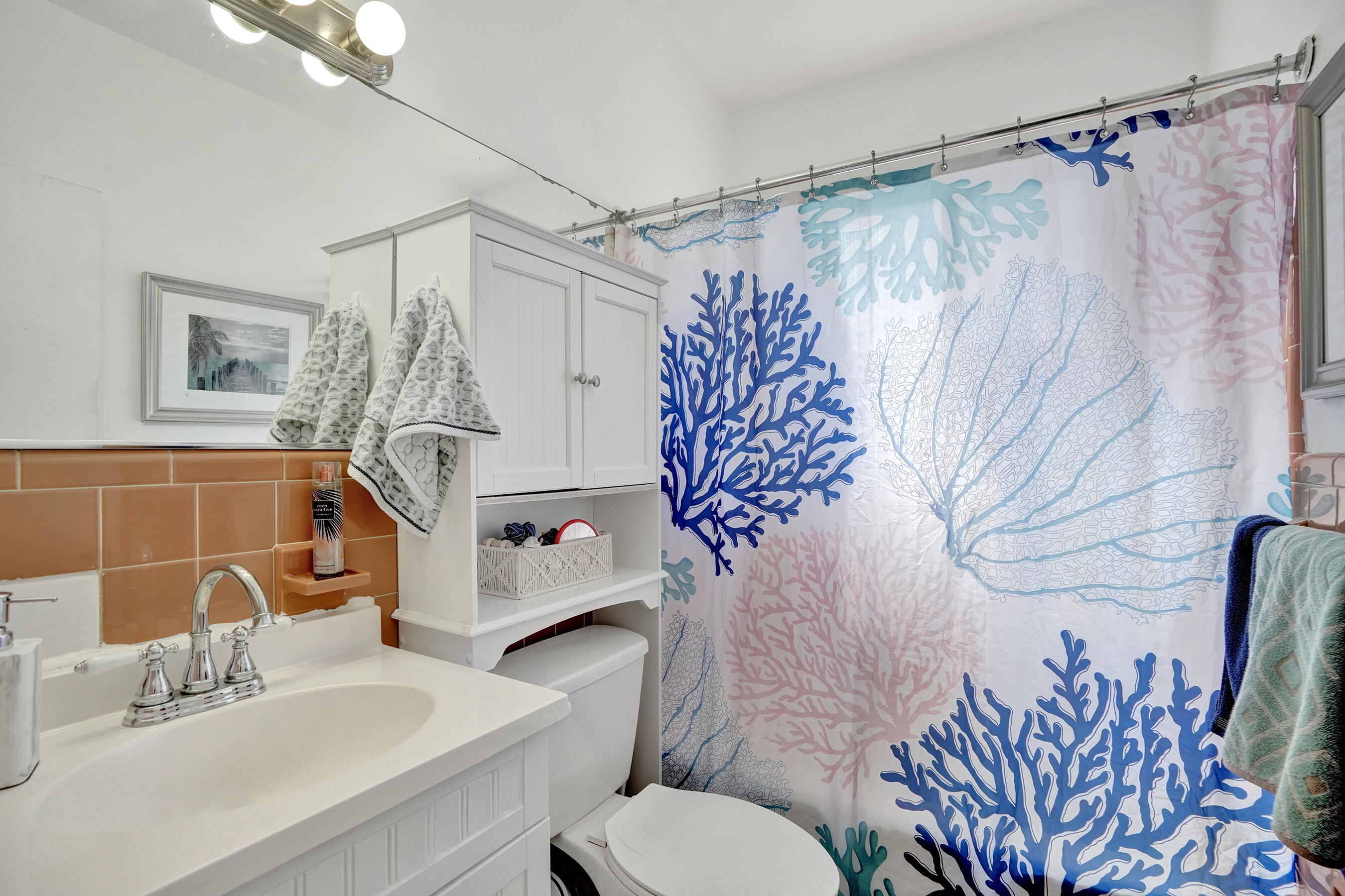 2461 Northeast 20th Avenue Lighthouse Point, FL 33064 - Photo 8 of 55 DSC04290