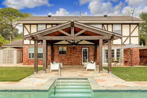 $3,700 | 4135 Breakwood Drive, Houston, TX 77025