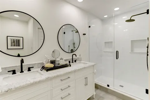 $3,700 | 4135 Breakwood Drive, Houston, TX 77025