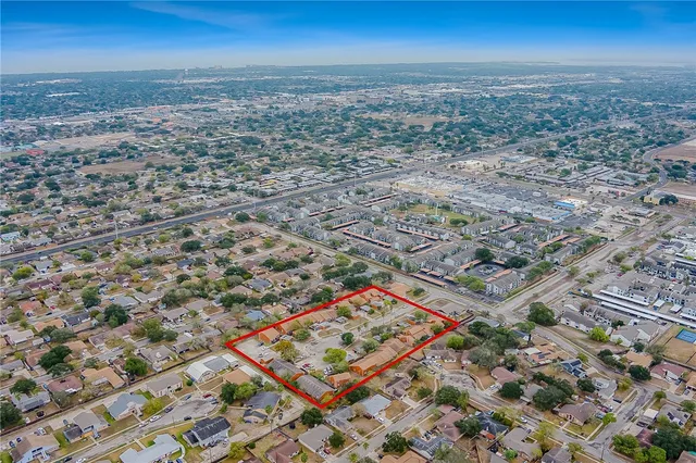 $3,699,900 | 3702 Thornberry Court, Corpus Christi, TX 78415