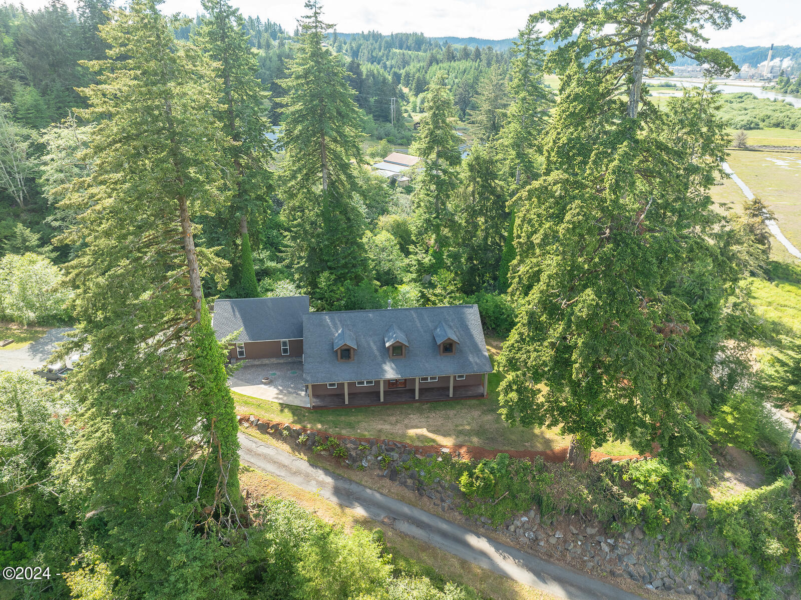 1126 Elk City Road Toledo, OR 97391 - Photo 42 of 48 -43