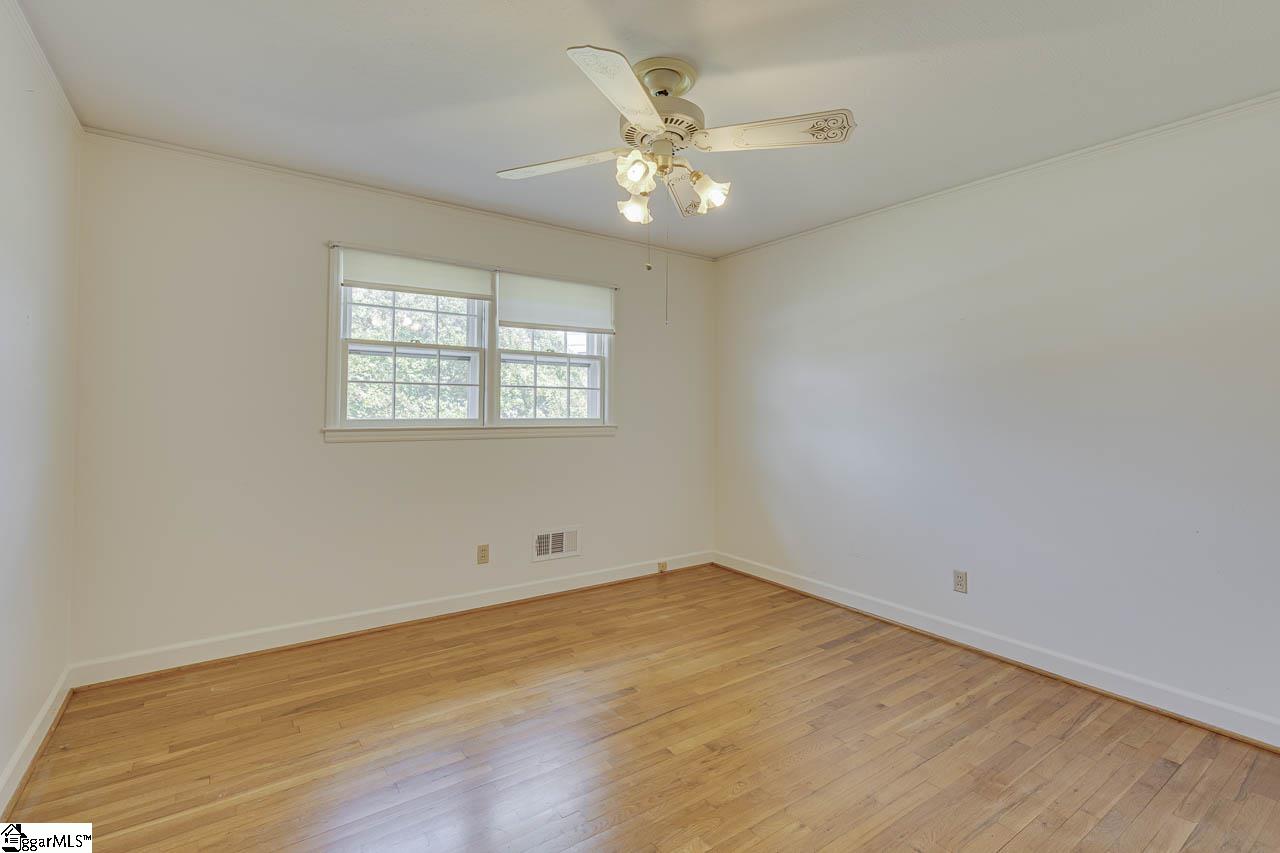 201 Walker Springs Road Taylors, SC 29687 - Photo 12 of 32