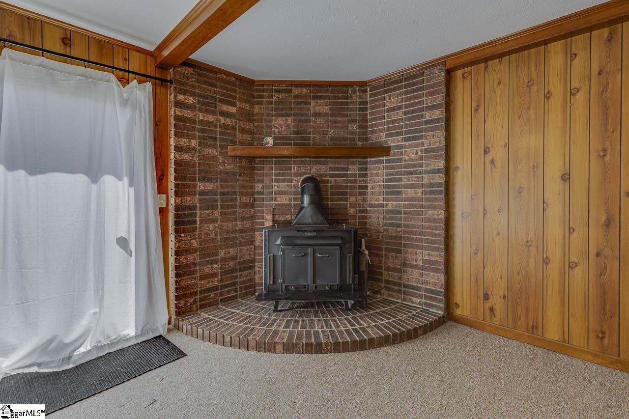 201 Walker Springs Road Taylors, SC 29687 - Photo 22 of 32