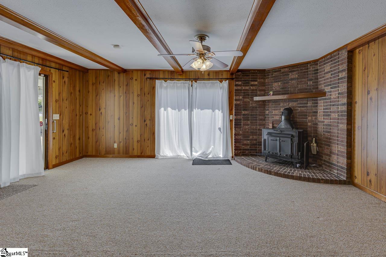 201 Walker Springs Road Taylors, SC 29687 - Photo 24 of 32