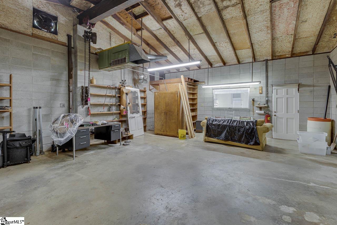 201 Walker Springs Road Taylors, SC 29687 - Photo 25 of 32