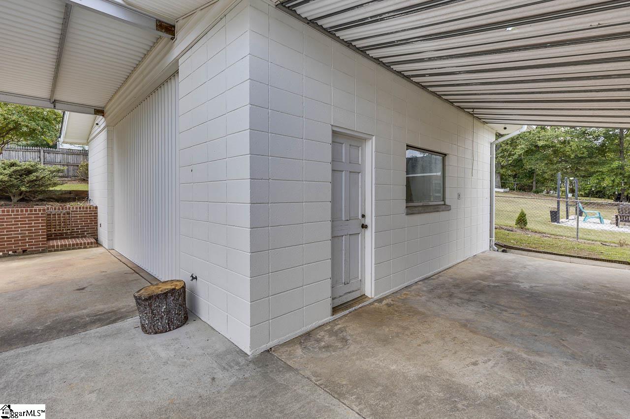 201 Walker Springs Road Taylors, SC 29687 - Photo 32 of 32