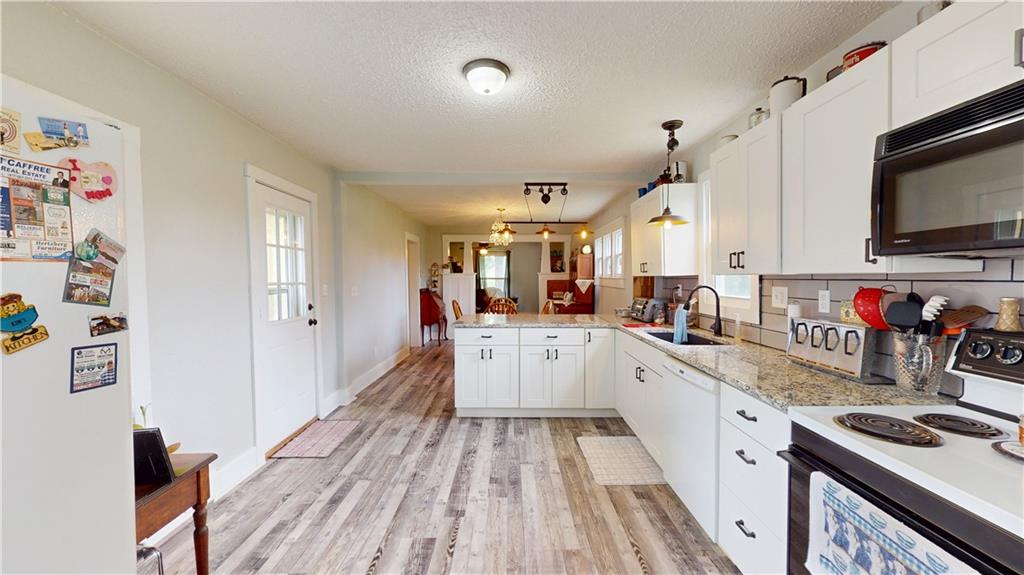 13972 No Horse Road Nevada, MO 64772 - Photo 10 of 15