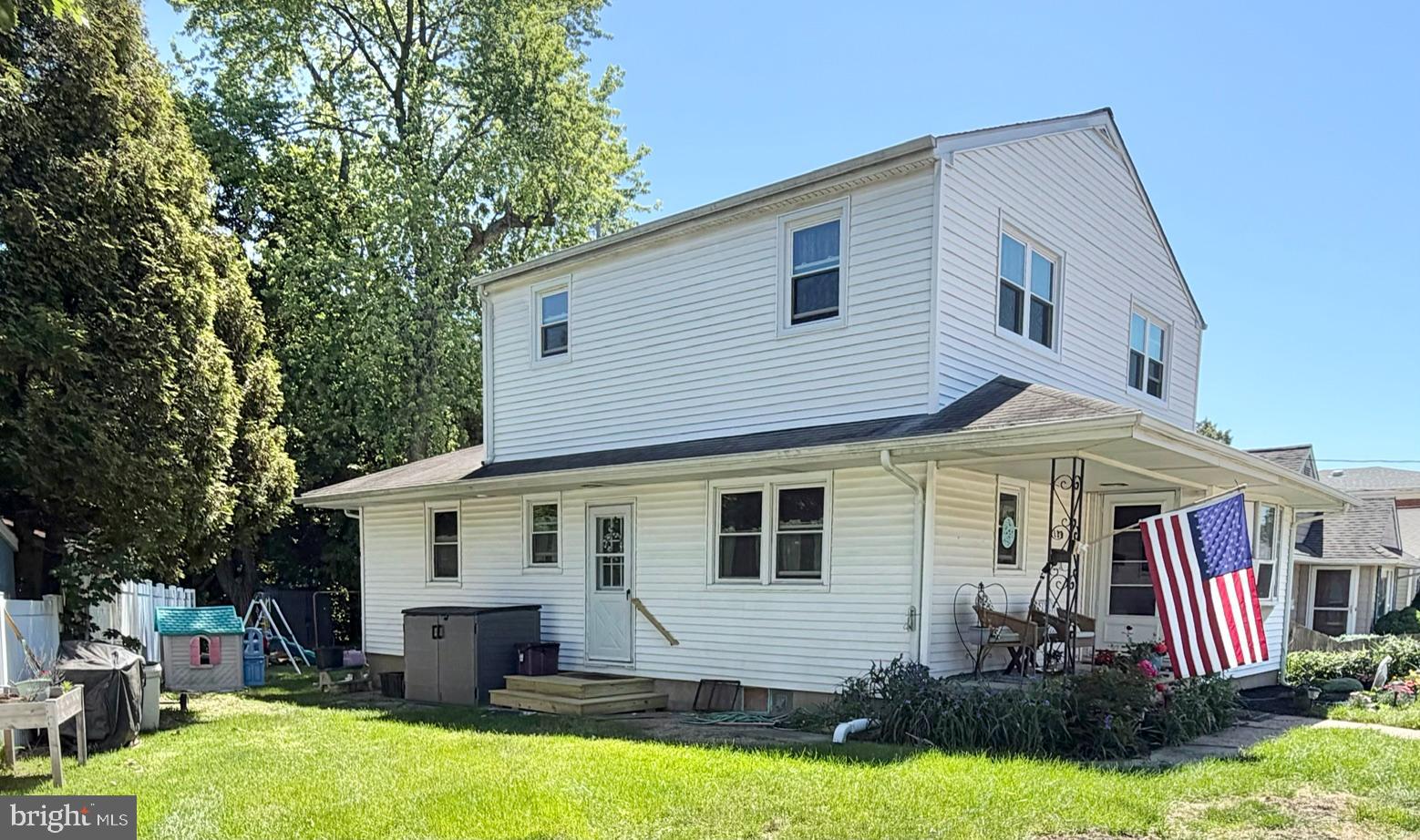 130 Kinsman Road Florence, NJ 08518 - Photo 3 of 36 Back of Home