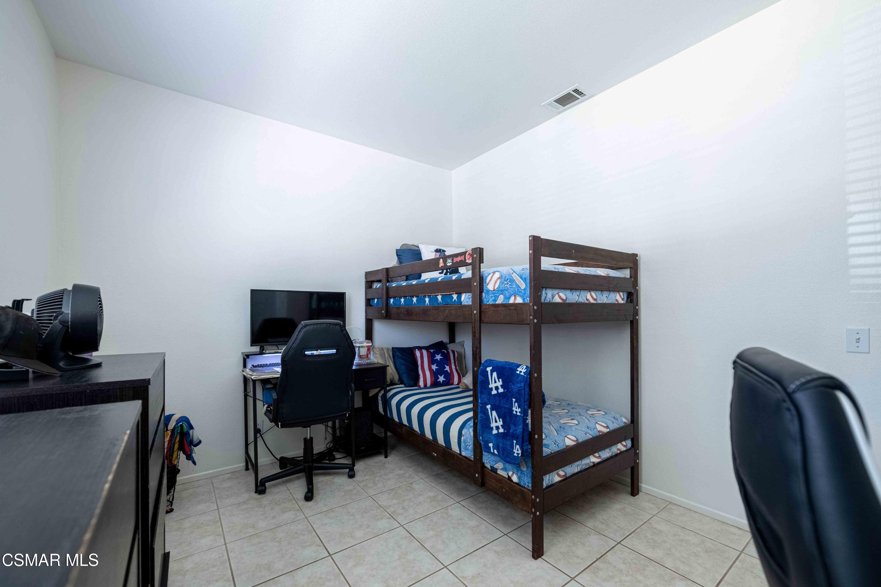 1633 Lola Way Oxnard, CA 93030 - Photo 23 of 33 1633 Lola Way