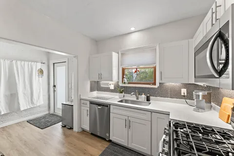 $995,000 | 614 Avon Road, West Palm Beach, FL 33401