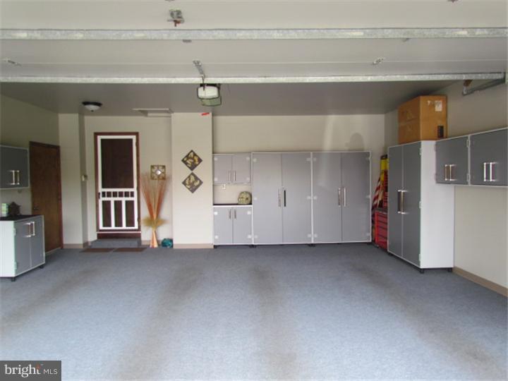 163 Hill Road Douglassville, PA 19518 - Photo 23 of 25 Garage