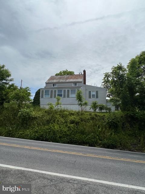 4925 Lynn Burke Road Monrovia, MD 21770 - Photo 1 of 7 Wonderful House need your love