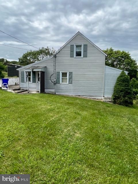 4925 Lynn Burke Road Monrovia, MD 21770 - Photo 2 of 7 Right Side off Driveway