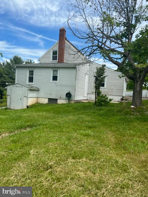 4925 Lynn Burke Road Monrovia, MD 21770 - Photo 3 of 7 Left Side