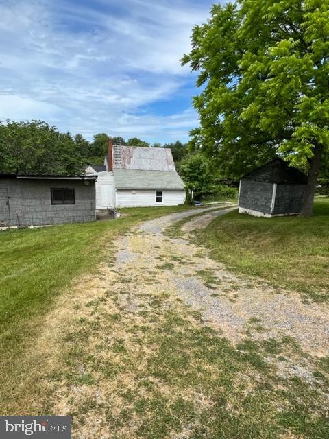 4925 Lynn Burke Road Monrovia, MD 21770 - Photo 4 of 7 Rear of house and driveway