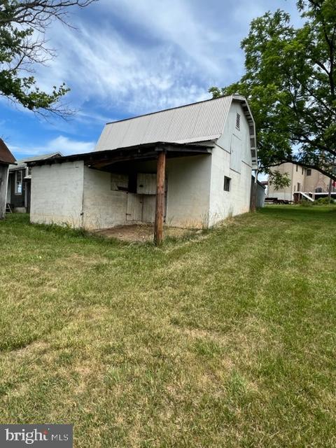4925 Lynn Burke Road Monrovia, MD 21770 - Photo 6 of 7 2 Stall Barn with Hay Loft