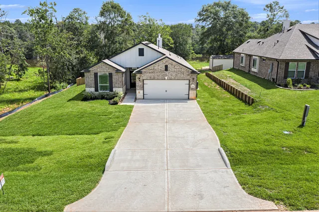 $459,990 | 11739 Oakwood Ranch Drive, Willis, TX 77378