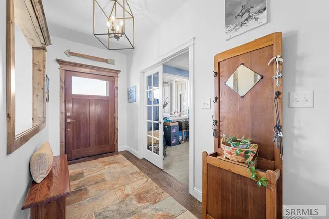 $980,000 | 1436 North 980 East, Shelley, ID 83274