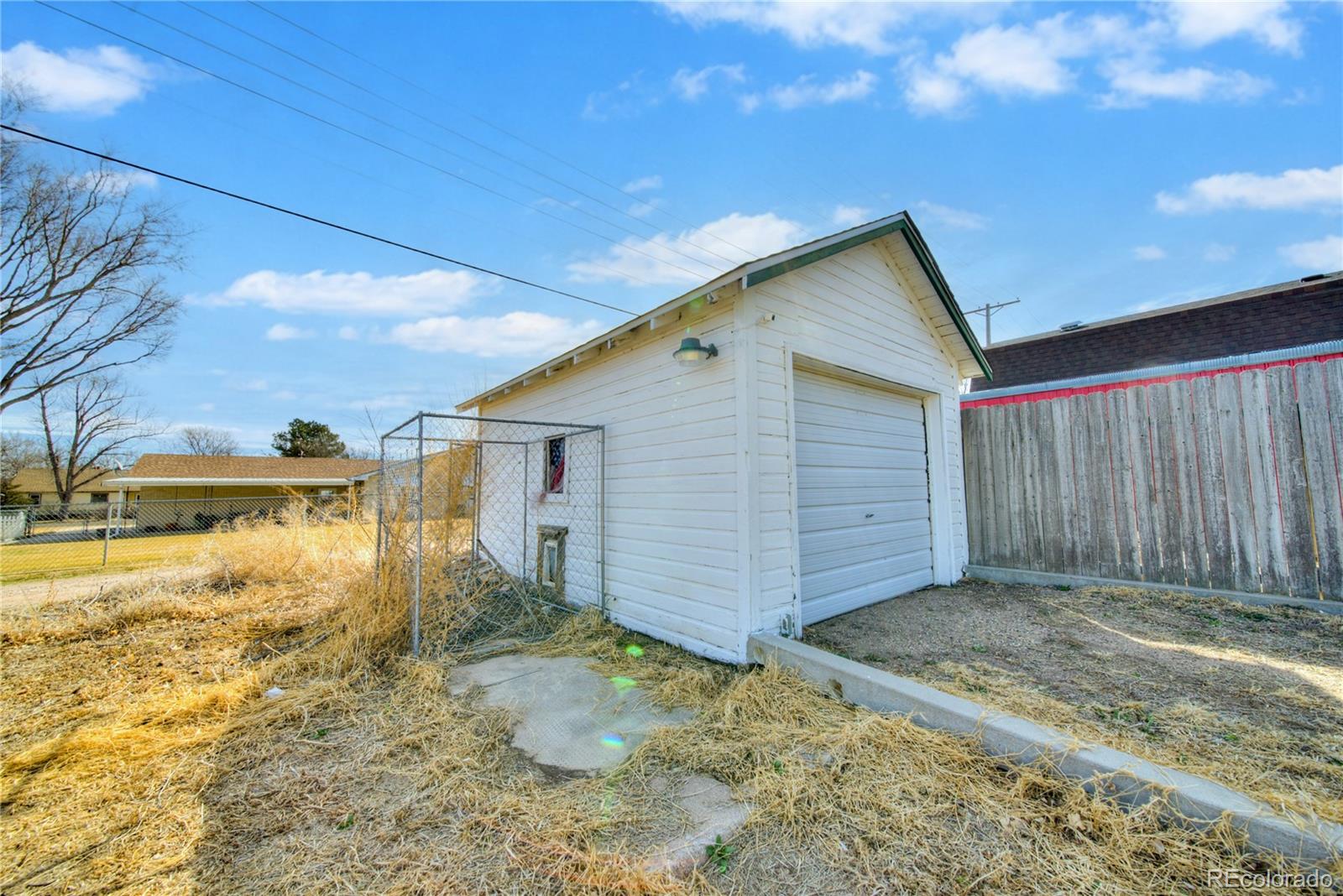 550 Custer Avenue Akron, CO 80720 - Photo 32 of 35 a view of a backyard