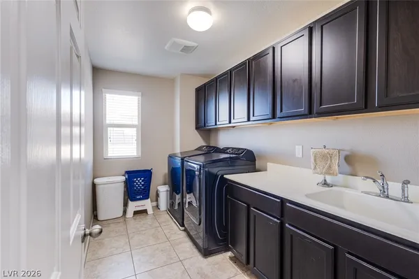 $875,000 | 5631 Sophie Bell Street, Las Vegas, NV 89131