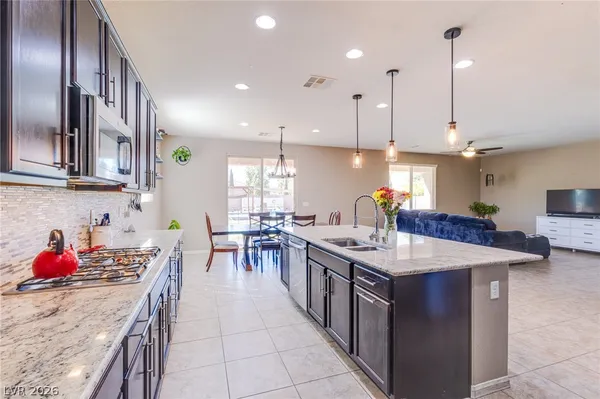 $875,000 | 5631 Sophie Bell Street, Las Vegas, NV 89131