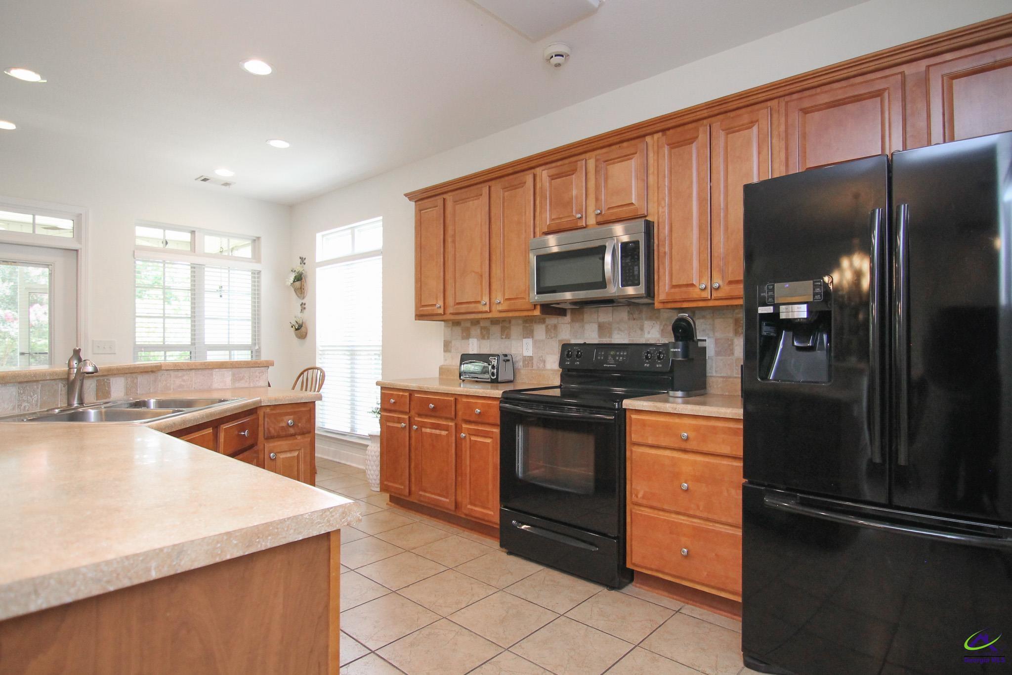 161 Turning Leaf Lane Perry, GA 31069 - Photo 7 of 31