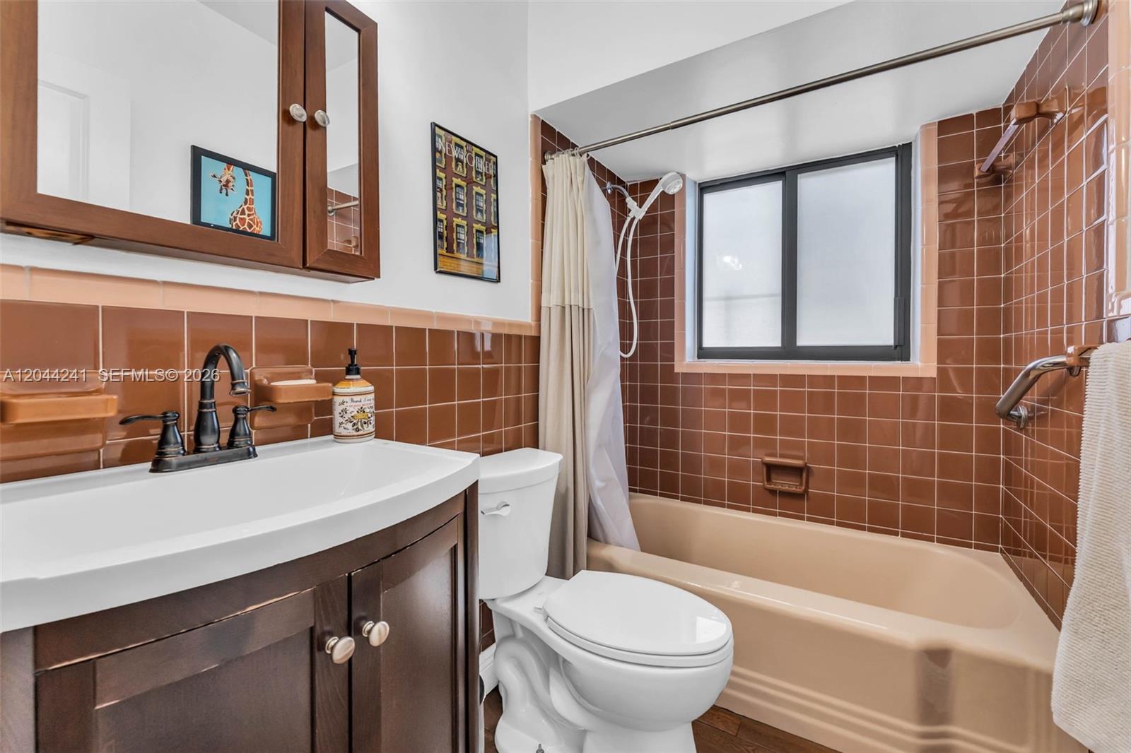 2220 Southwest 25th Street Miami, FL 33133 - Photo 23 of 24