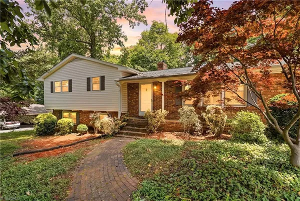 $325,000 | 5700 Northlake Drive, Greensboro, NC 27410