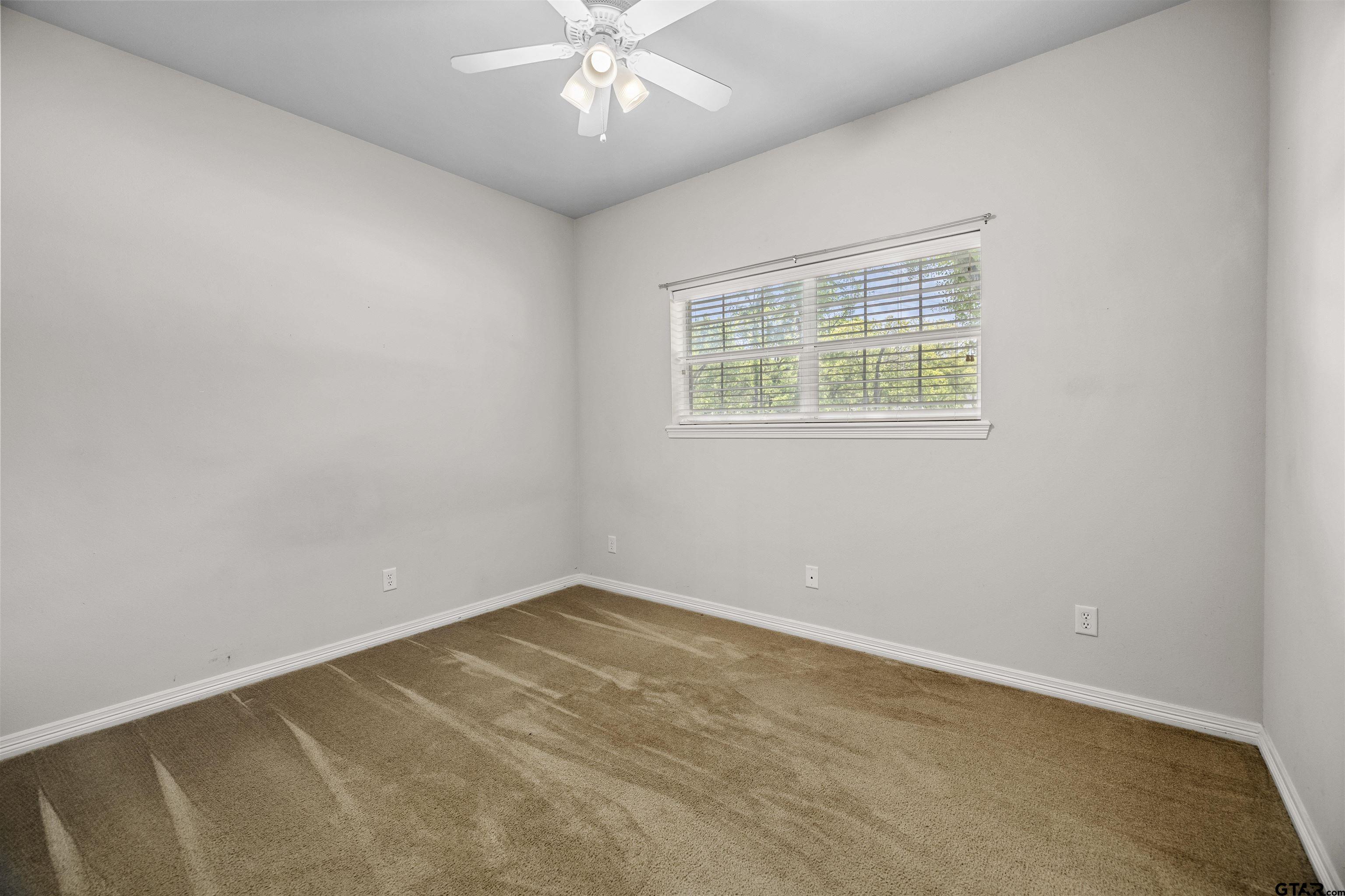 102 Cedar Lane Chandler, TX 75758 - Photo 14 of 29
