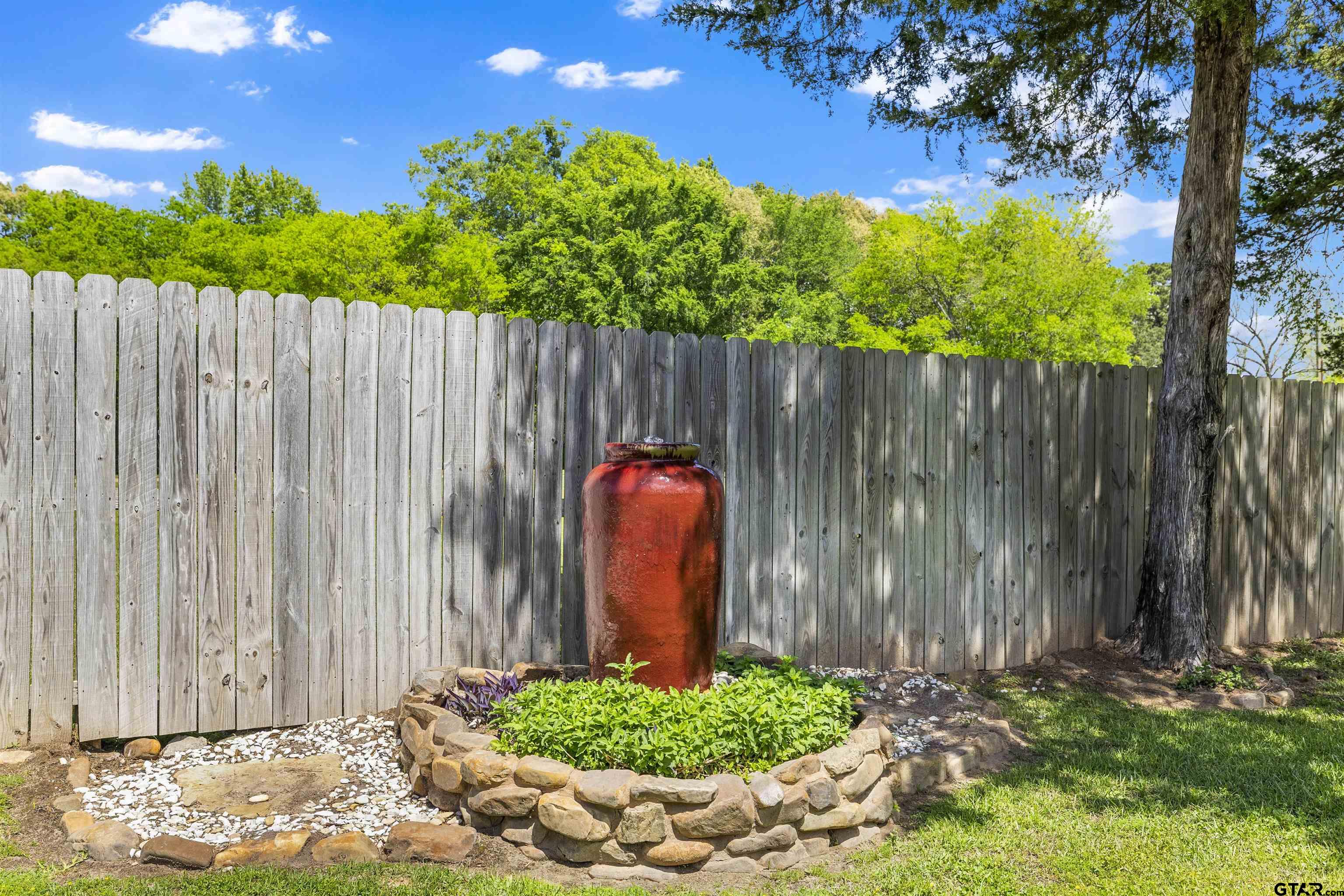 102 Cedar Lane Chandler, TX 75758 - Photo 24 of 29