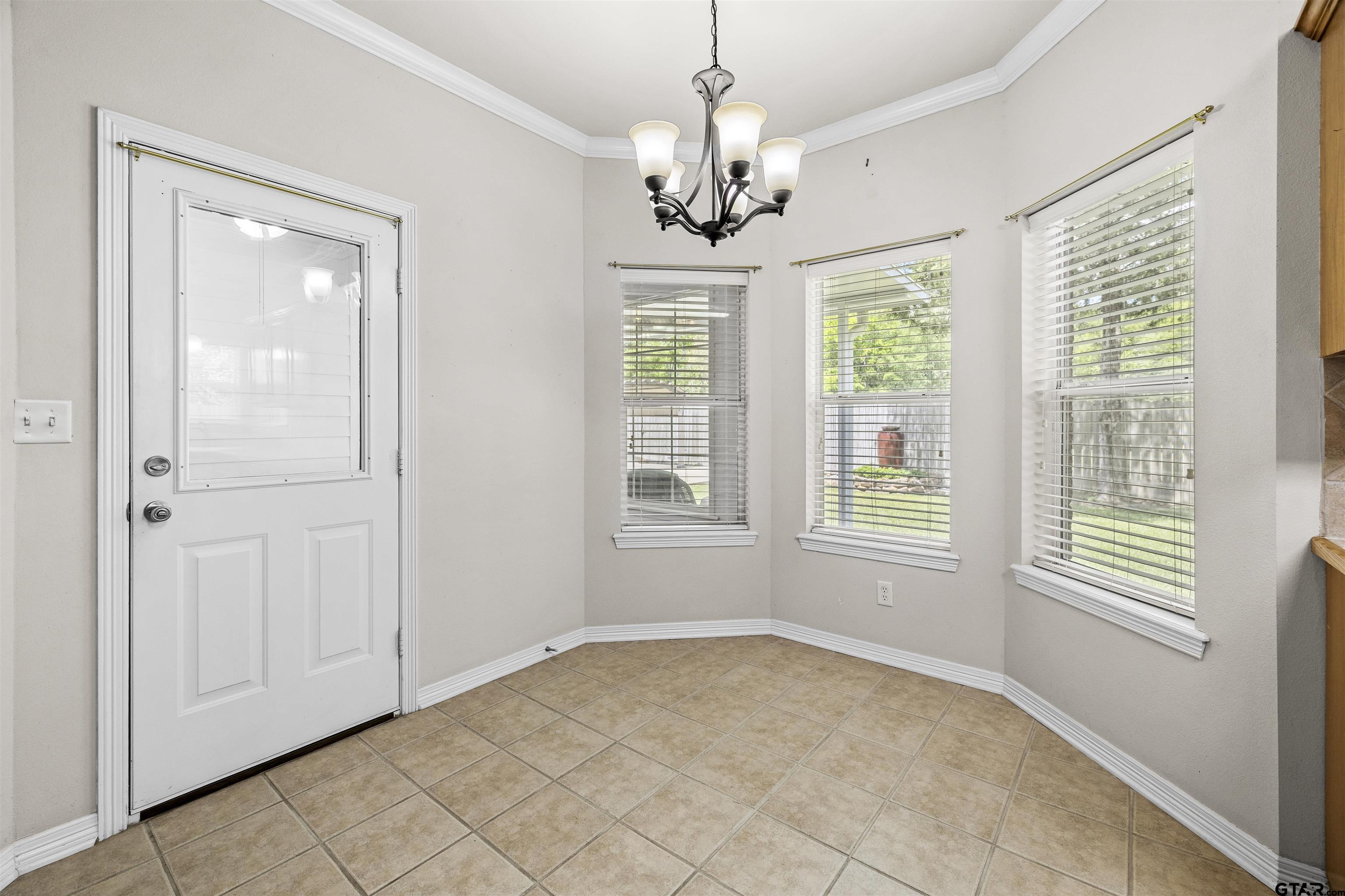 102 Cedar Lane Chandler, TX 75758 - Photo 8 of 29