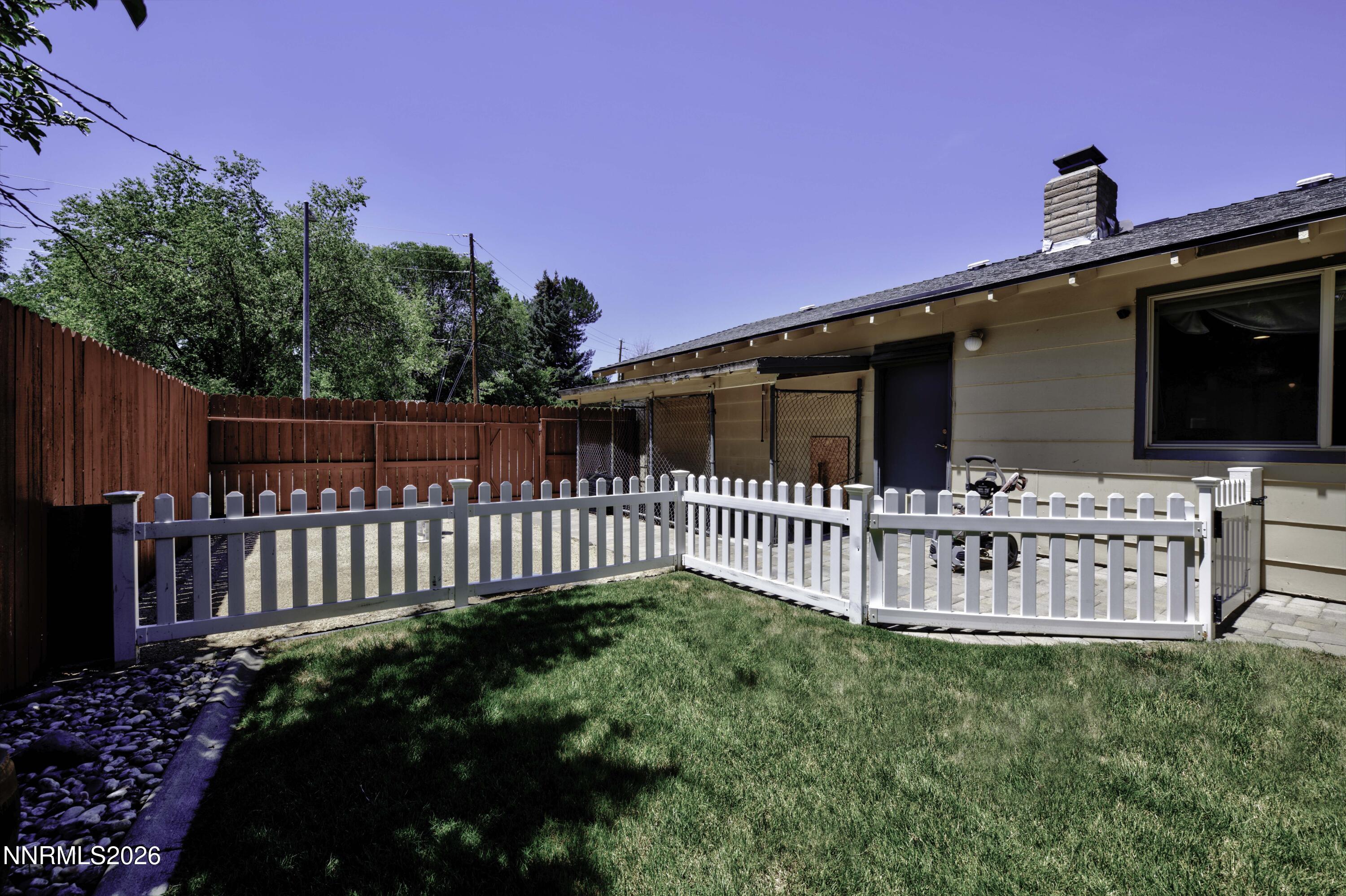 2885 Knight Road Reno, NV 89509 - Photo 20 of 24 5