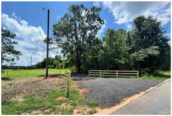 $243,600 | Lot 3 Tatanka Lane, Jay, FL 32565