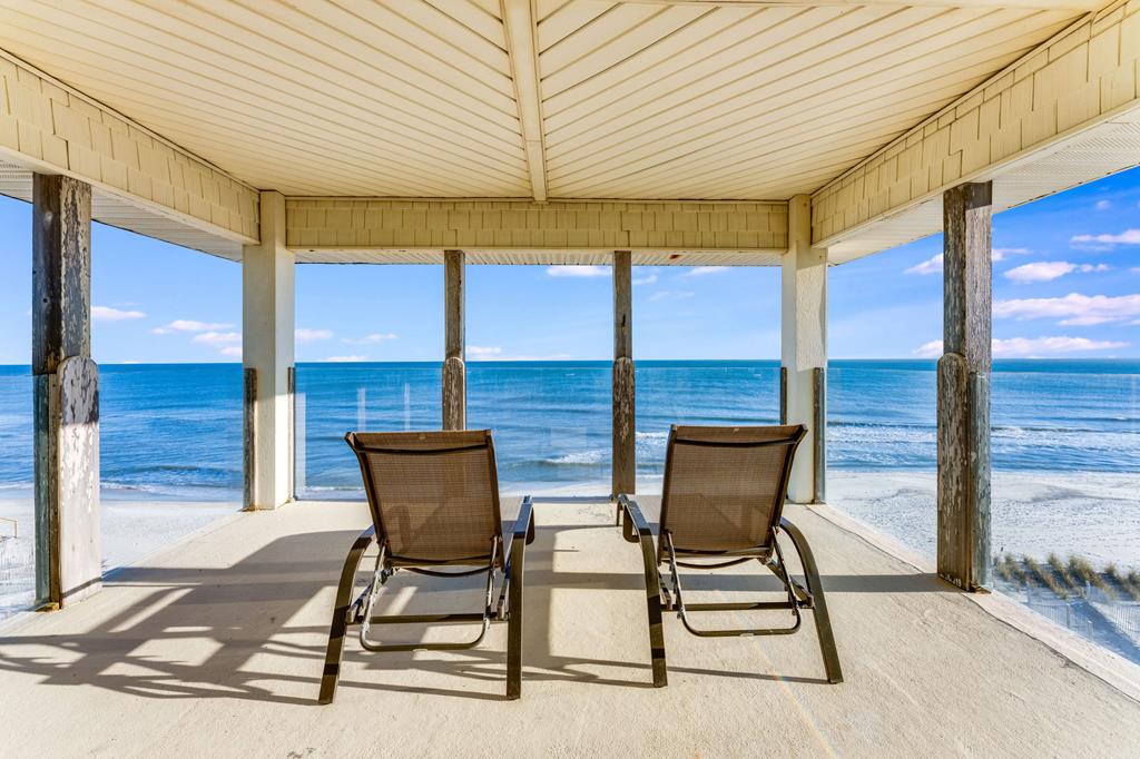 1940 Nautilus Road St. George Island, FL 32328 - Photo 43 of 65