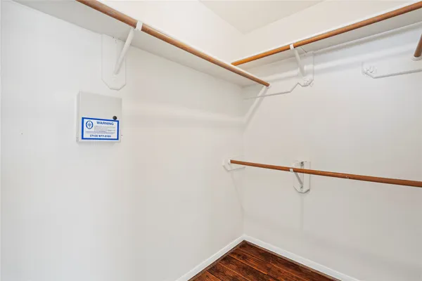 $1,900 | 806 North Willow Drive, Houston, TX 77073